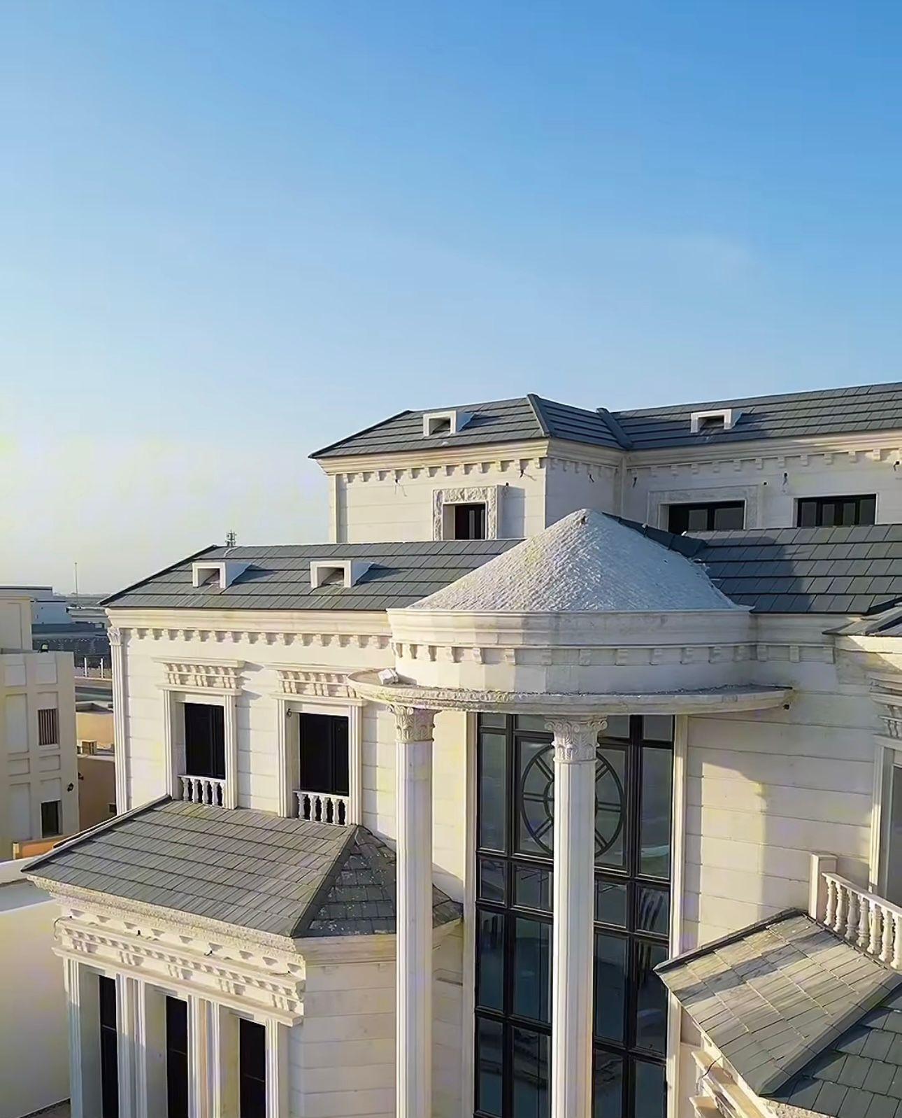 Grey Planum (La Escandella)